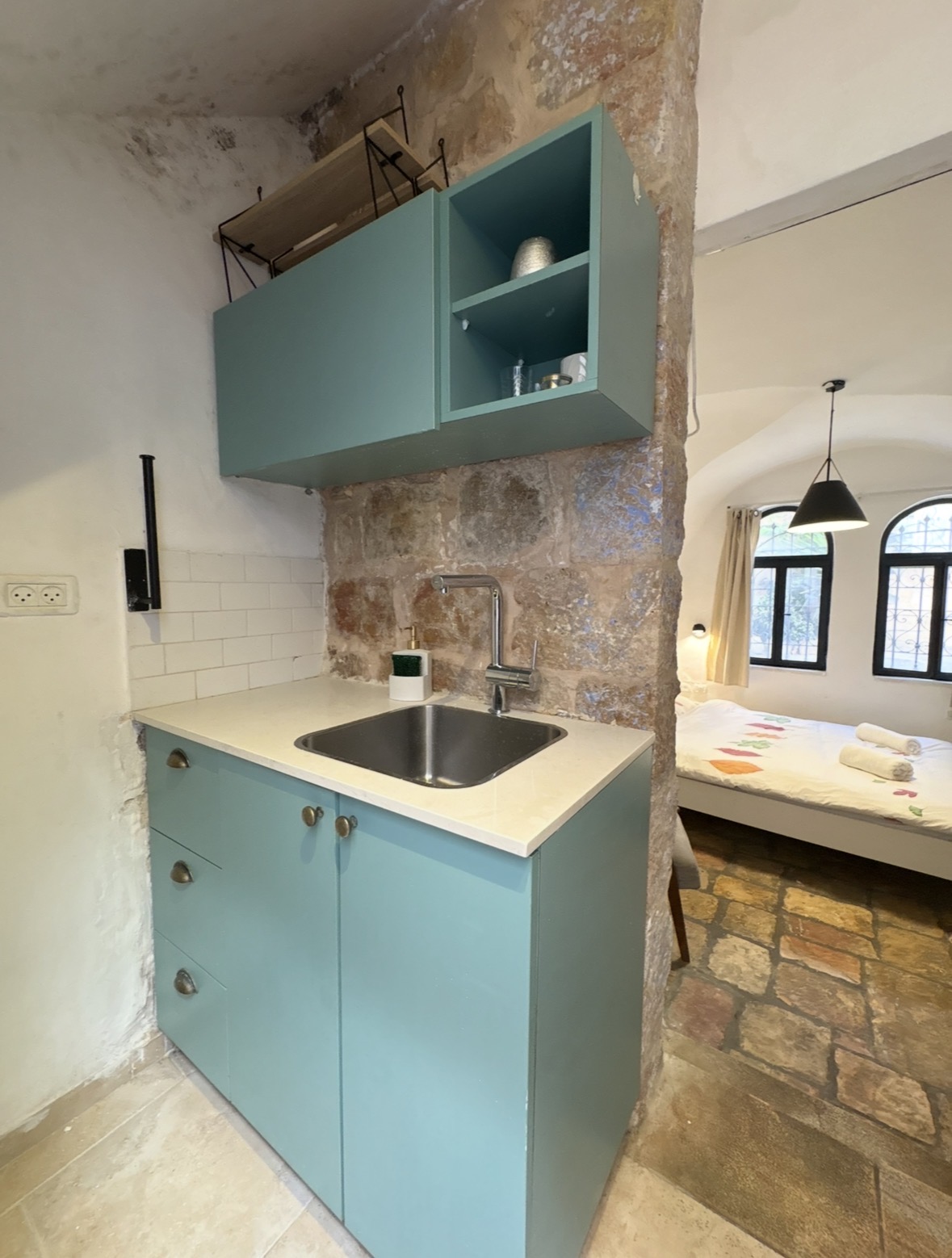Charming Vintage Studio in Nachlaot