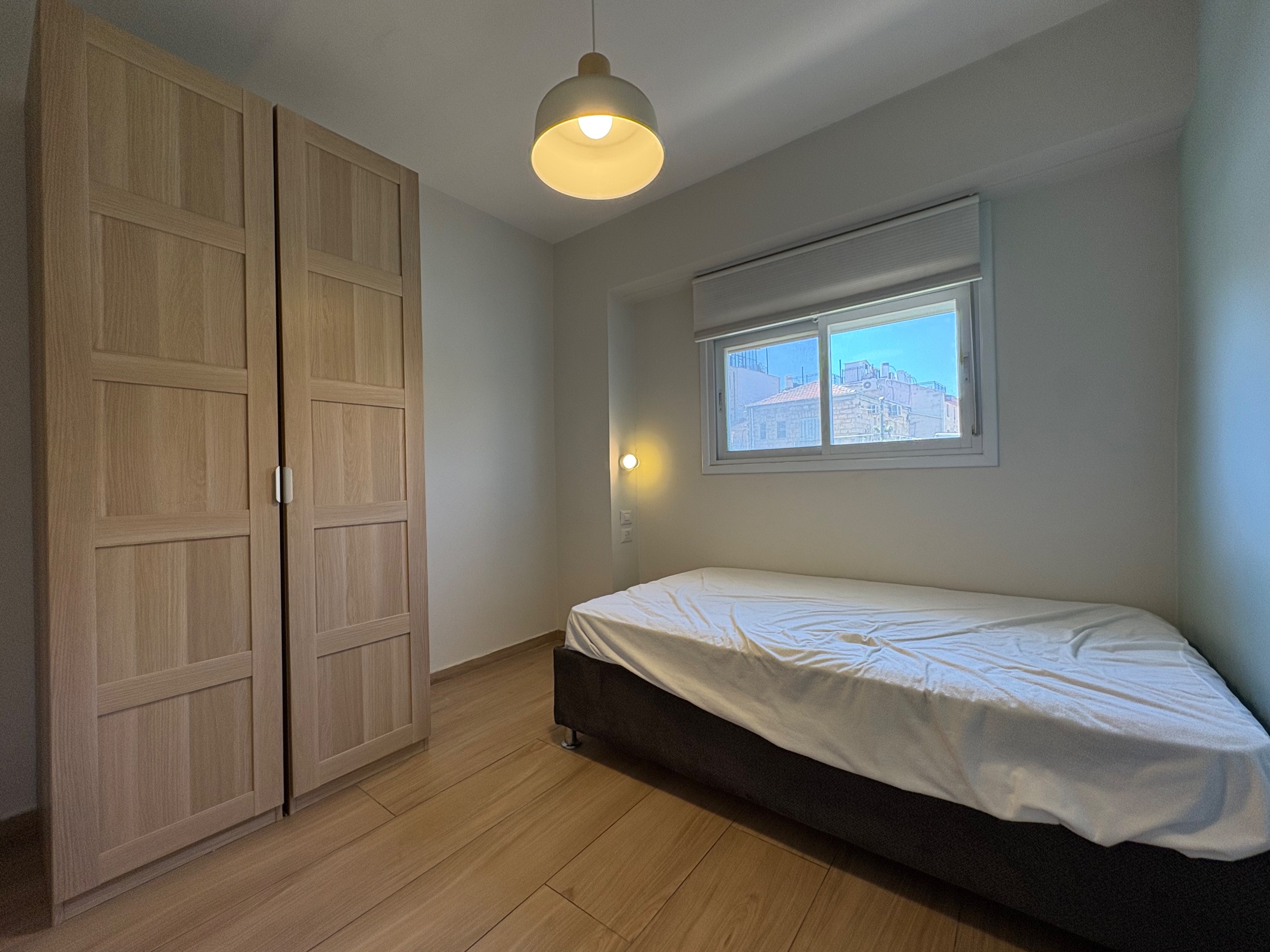 Private room with bathroom